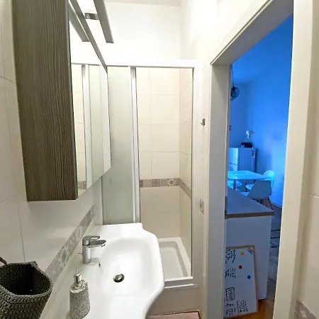 Bright 45m2 - Free Parking - Wifi Apartman Rijeka